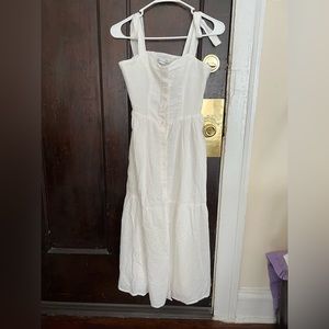 NWT Urban outfitters white dress, new with tag. Size S